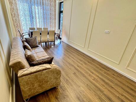 2 otaqlı yeni tikili - 8 Noyabr m. - 70 m²