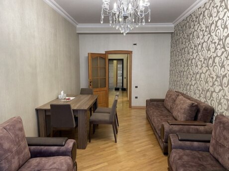 2 otaqlı yeni tikili - Elmlər Akademiyası m. - 67 m²