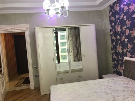 2 otaqlı yeni tikili - Şah İsmayıl Xətai m. - 70 m²