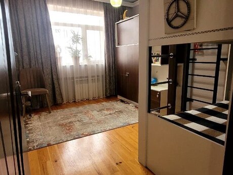 3 otaqlı köhnə tikili - Həzi Aslanov m. - 80 m²