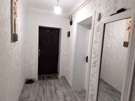 4 otaqlı köhnə tikili - Hövsan q. - 82.5 m²
