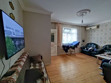 3 otaqlı həyət evi/bağ evi - Xalqlar Dostluğu m. - 135 m²