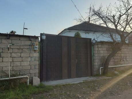 4 otaqlı həyət evi/bağ evi - Xaçmaz - 112 m²
