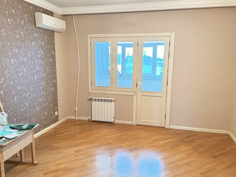 3 otaqlı köhnə tikili - Koroğlu m. - 70 m²