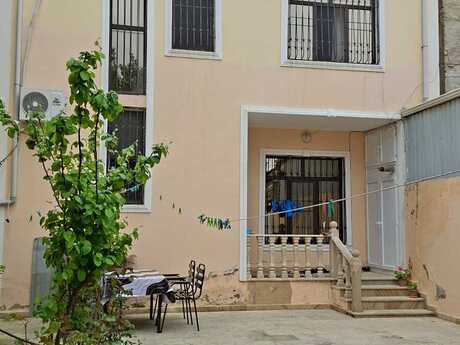 4 otaqlı həyət evi/bağ evi - Bülbülə q. - 99.2 m²