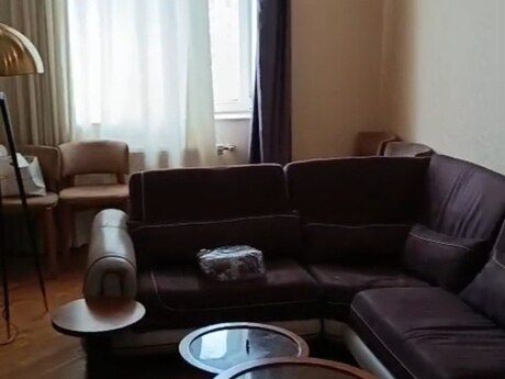 Elan №6138346 - Bakı, Nizami m., 2 otaqlı, 70 m², 14/17 mərtəbə