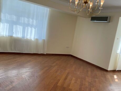 Elan №6138350 - Bakı, Elmlər Akademiyası m., 4 otaqlı, 180 m², 3/14 mərtəbə