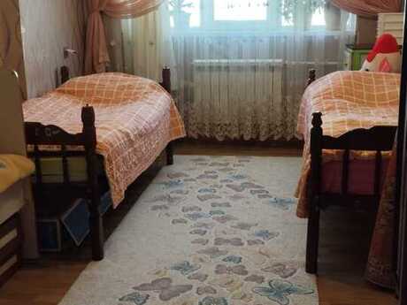 3 otaqlı köhnə tikili - Əhmədli m. - 68 m²