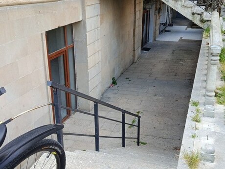 Obyekt - Nərimanov r. - 200 m²