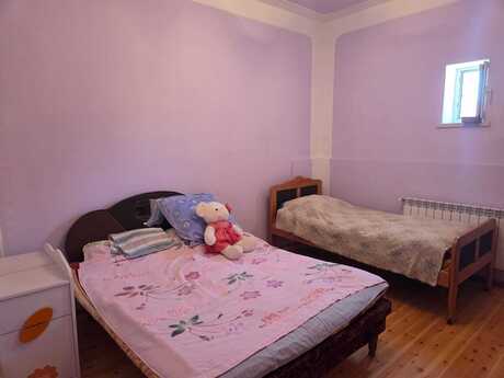 4 otaqlı həyət evi/bağ evi - Sumqayıt - 140 m²