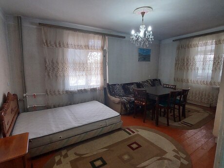 1 otaqlı köhnə tikili - Elmlər Akademiyası m. - 30 m²