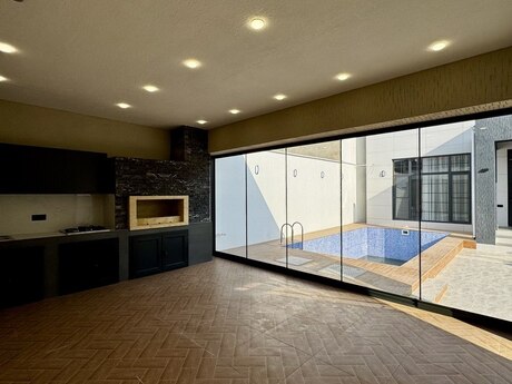 4 otaqlı həyət evi/bağ evi - Mərdəkan q. - 160 m²