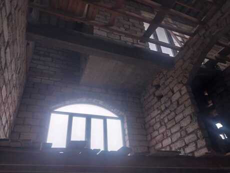 5 otaqlı həyət evi/bağ evi - Türkan q. - 120 m²