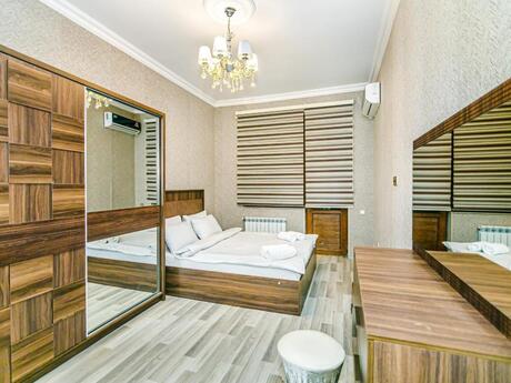 3 otaqlı yeni tikili - 28 May m. - 140 m²
