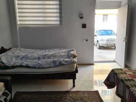 1 otaqlı yeni tikili - İnşaatçılar m. - 40 m²