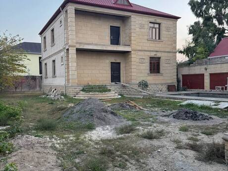 8 otaqlı həyət evi/bağ evi - Buzovna q. - 220 m²