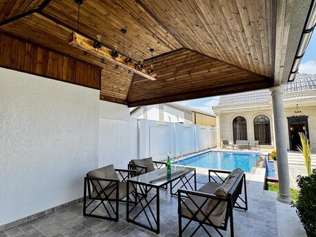 4 otaqlı həyət evi/bağ evi - Mərdəkan q. - 160 m²