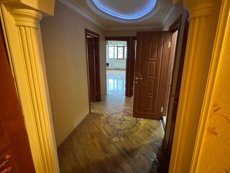 2 otaqlı köhnə tikili - Şah İsmayıl Xətai m. - 79 m²