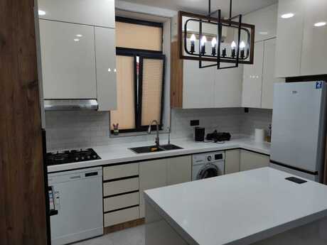 7 otaqlı həyət evi/bağ evi - Fatmayı q. - 300 m²