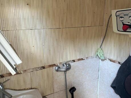 1 otaqlı həyət evi/bağ evi - Bayıl q. - 16 m²