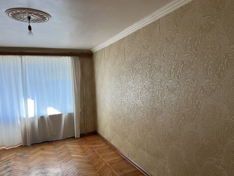 3 otaqlı köhnə tikili - Nəriman Nərimanov m. - 50 m²