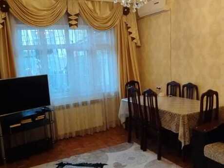 2 otaqlı köhnə tikili - Əhmədli m. - 65 m²