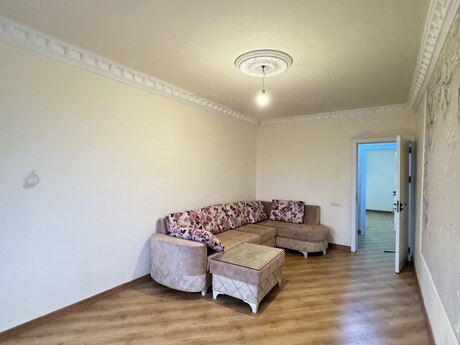 2 otaqlı köhnə tikili - Hövsan q. - 58 m²
