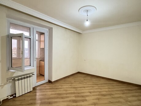 2 otaqlı köhnə tikili - Hövsan q. - 58 m²