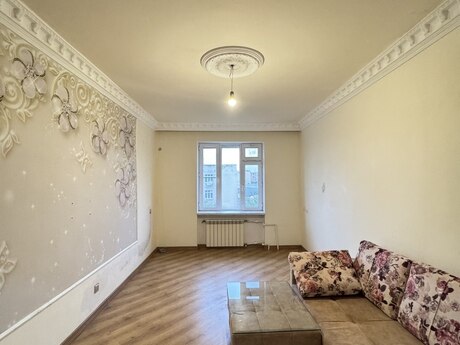 2 otaqlı köhnə tikili - Hövsan q. - 58 m²