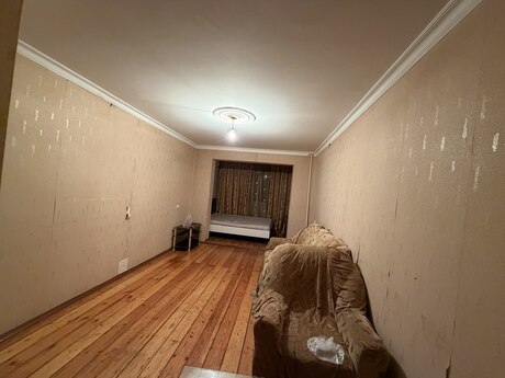 1 otaqlı köhnə tikili - Xalqlar Dostluğu m. - 35 m²