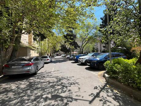 2 otaqlı köhnə tikili - Həzi Aslanov q. - 55 m²