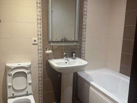 1 otaqlı yeni tikili - Memar Əcəmi m. - 55 m²