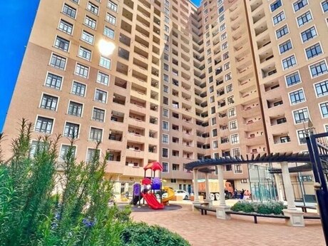 3 otaqlı yeni tikili - Binəqədi r. - 118 m²