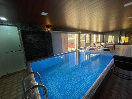 6 otaqlı həyət evi/bağ evi - Şamaxı - 500 m²