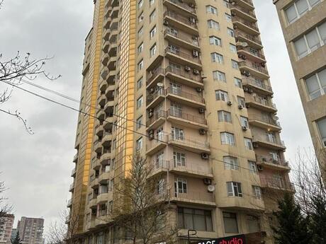 3 otaqlı yeni tikili - 28 May m. - 180 m²