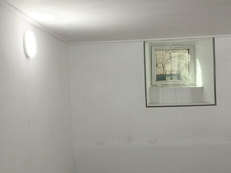 1 otaqlı köhnə tikili - Nizami m. - 35 m²