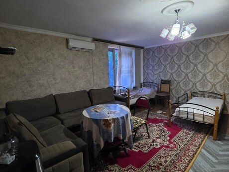 1 otaqlı köhnə tikili - Elmlər Akademiyası m. - 35 m²