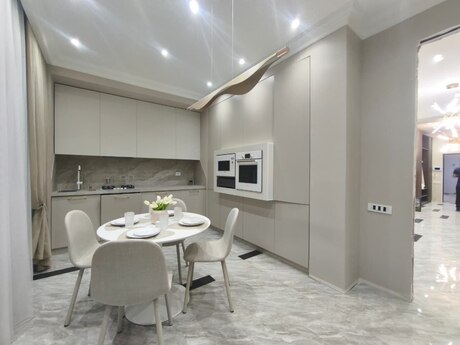 3 otaqlı yeni tikili - Nəsimi r. - 140 m²