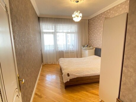 3 otaqlı yeni tikili - İnşaatçılar m. - 110 m²
