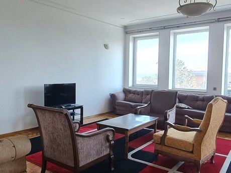 4 otaqlı köhnə tikili - Sahil m. - 150 m²