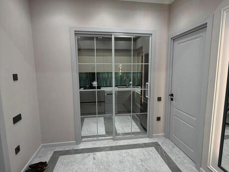 2 otaqlı yeni tikili - 8 Noyabr m. - 70 m²