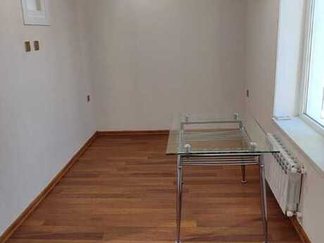 2 otaqlı köhnə tikili - Elmlər Akademiyası m. - 35 m²