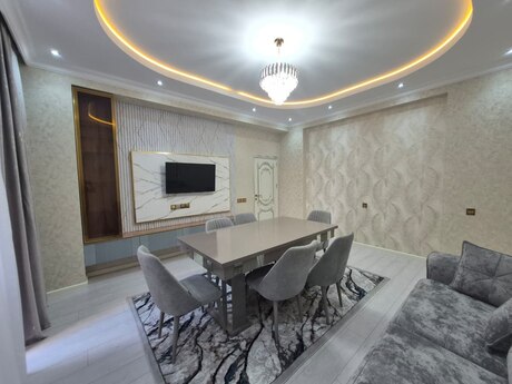 2 otaqlı yeni tikili - 28 May m. - 72 m²