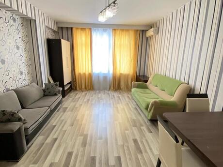 2 otaqlı yeni tikili - İnşaatçılar m. - 90 m²