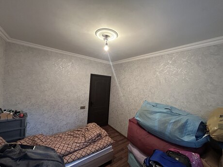 3 otaqlı köhnə tikili - Həzi Aslanov m. - 56 m²