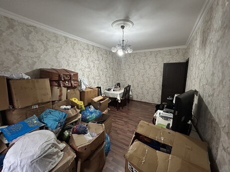 3 otaqlı köhnə tikili - Həzi Aslanov m. - 56 m²