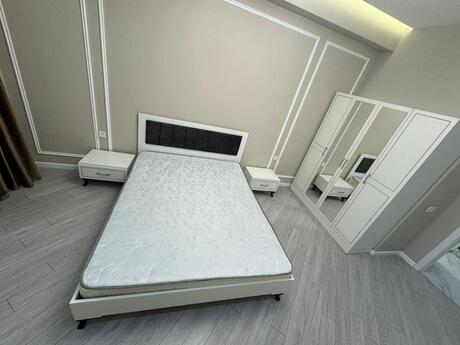 2 otaqlı yeni tikili - İnşaatçılar m. - 75 m²