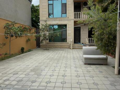 4 otaqlı həyət evi/bağ evi - Masazır q. - 160 m²