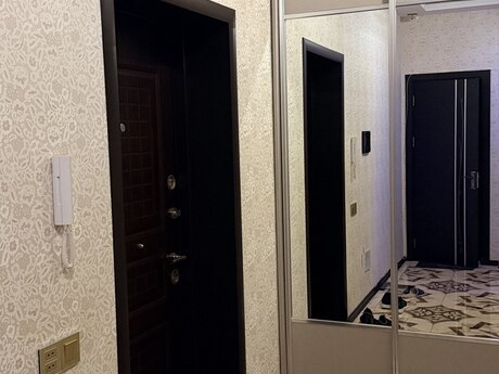 3 otaqlı yeni tikili - Bakıxanov q. - 93 m²