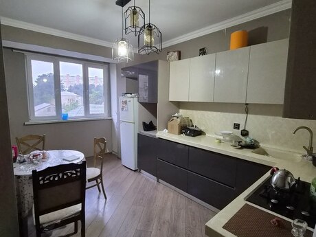 2 otaqlı köhnə tikili - Əhmədli m. - 70 m²